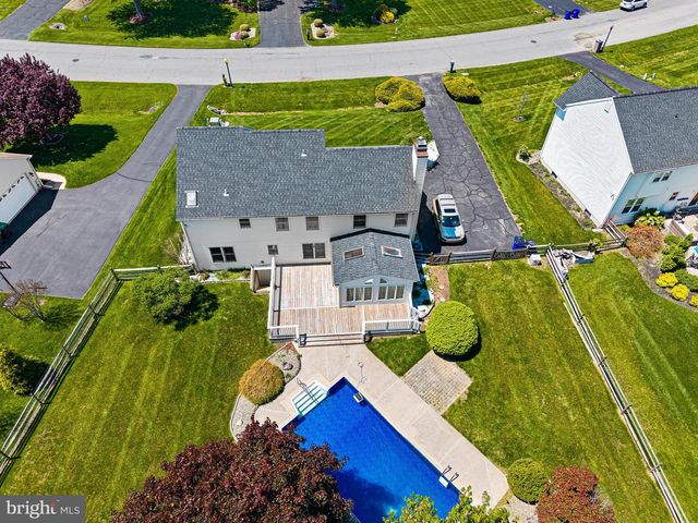 9 EATON PL, Bear, DE 19701