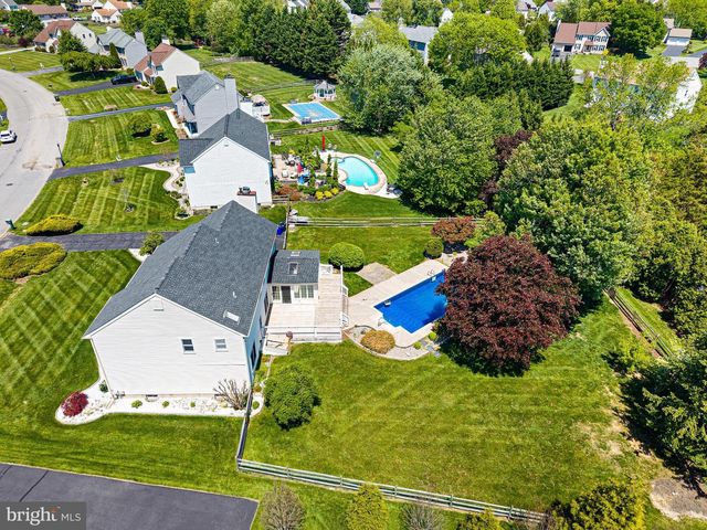 9 EATON PL, Bear, DE 19701