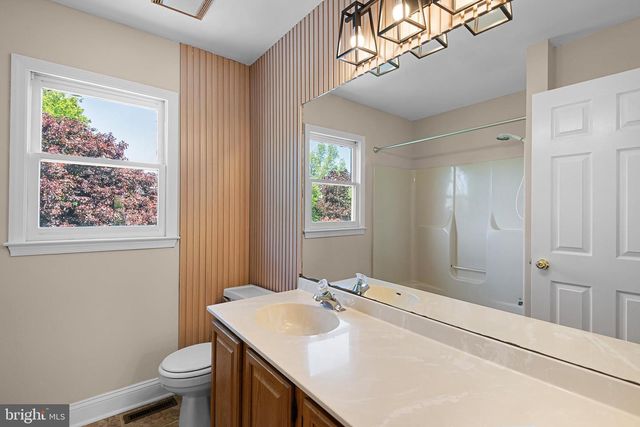 9 EATON PL, Bear, DE 19701