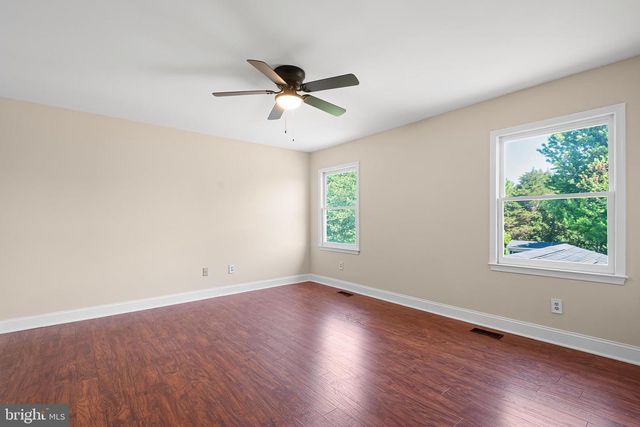 9 EATON PL, Bear, DE 19701