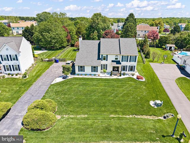 9 EATON PL, Bear, DE 19701
