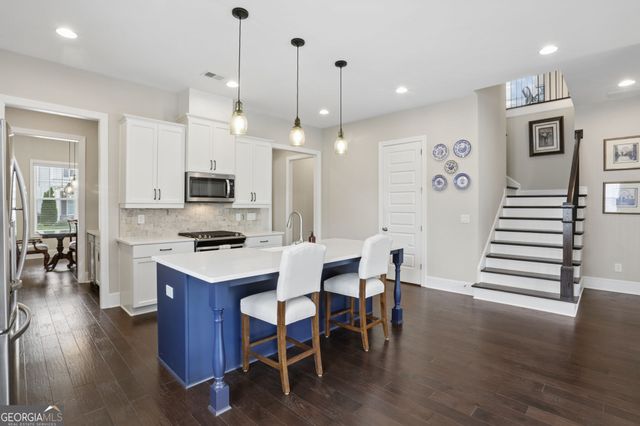 895 Samples Lane NW, Atlanta, GA 30318