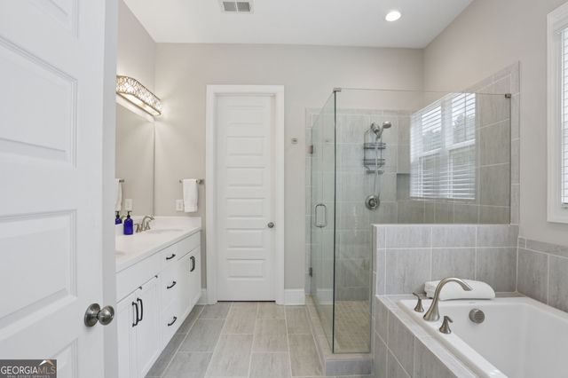 895 Samples Lane NW, Atlanta, GA 30318