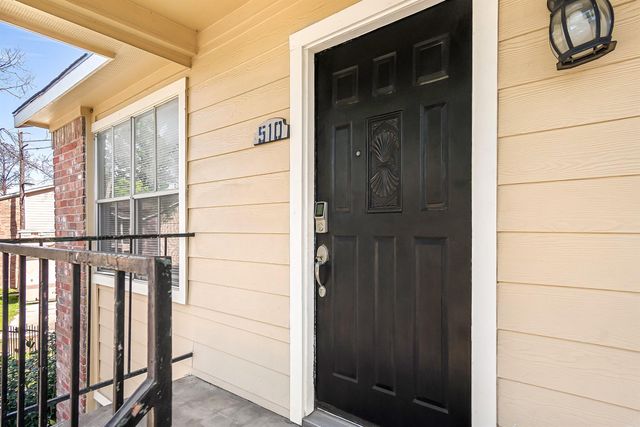 7402 Alabonson Road 510, Houston, TX 77088