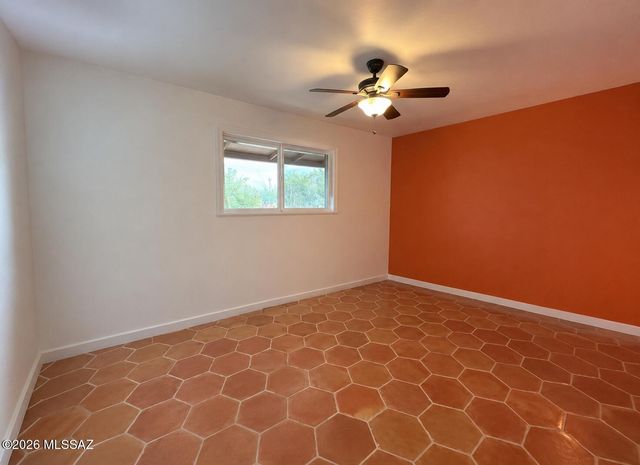 4431 N Swan Road, Tucson, AZ 85718