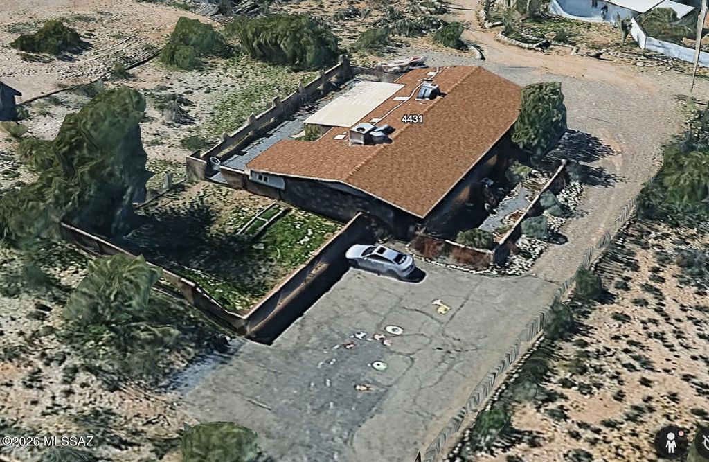 4431 N Swan Road, Tucson, AZ 85718