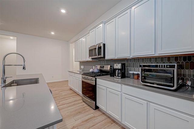 23722 Canolo Grove Lane, New Caney, TX 77357