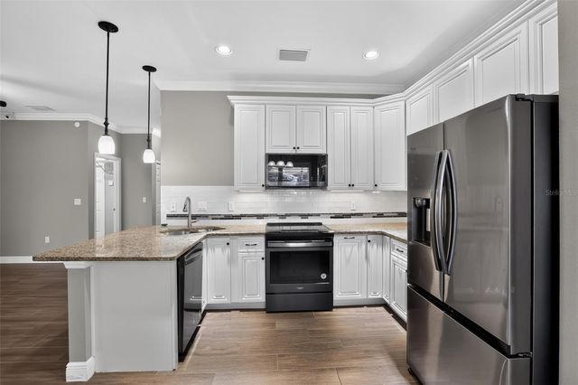 27728 LISA DRIVE, Tavares, FL 32778