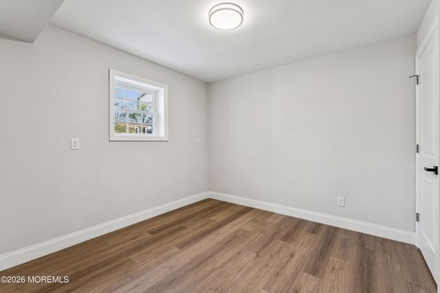 886 Raleigh Drive, Toms River, NJ 08753