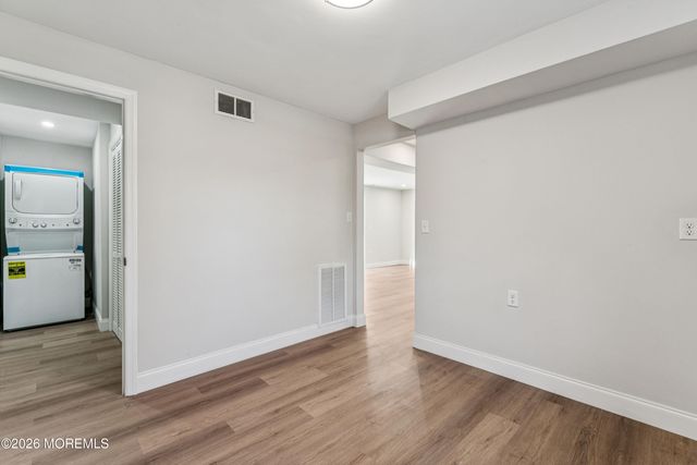 886 Raleigh Drive, Toms River, NJ 08753