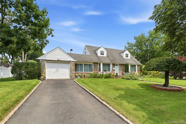 70 Birchwood Drive, New Hyde Park, NY 11040