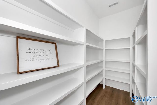 8320 Grayback Boulevard, Owens Cross Roads, AL 35763