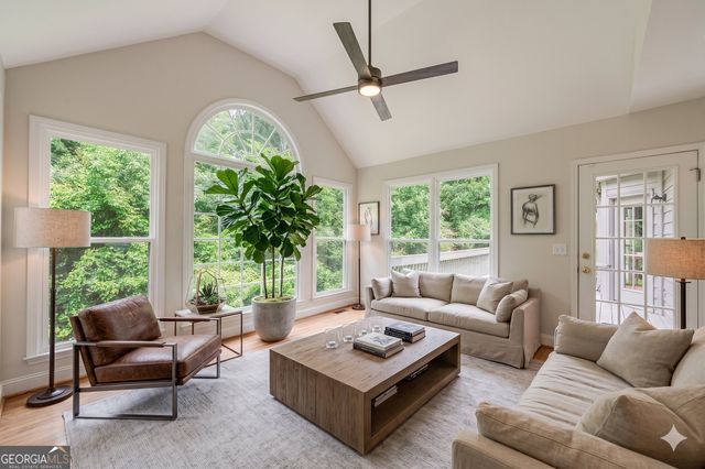 5511 Fripp Court NW, Acworth, GA 30101