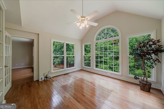 5511 Fripp Court NW, Acworth, GA 30101