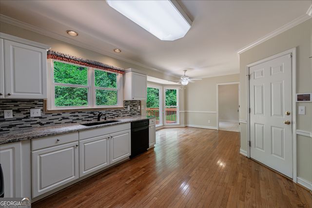 5511 Fripp Court NW, Acworth, GA 30101