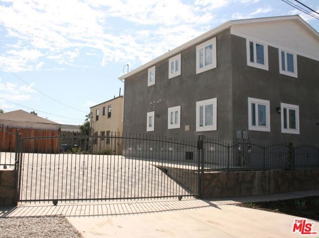 4870 st. Elmo Street, Los Angeles, CA 90016