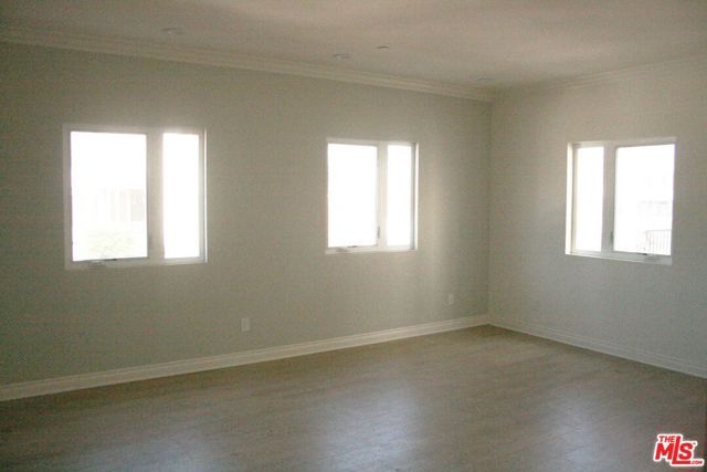 4870 st. Elmo Street, Los Angeles, CA 90016