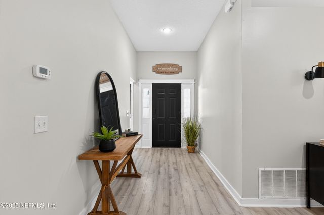 11214 BENTLEY TRACE Lane E, Jacksonville, FL 32257