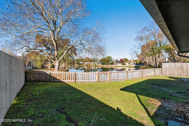 11214 BENTLEY TRACE Lane E, Jacksonville, FL 32257