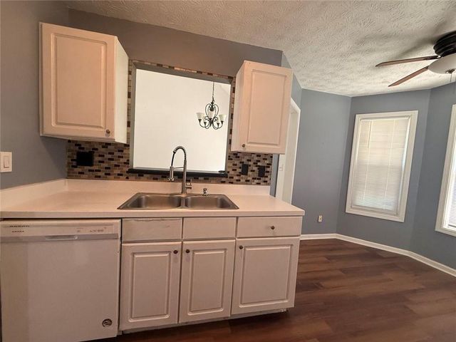 1885 Boulder Ridge Parkway, Ellenwood, GA 30294