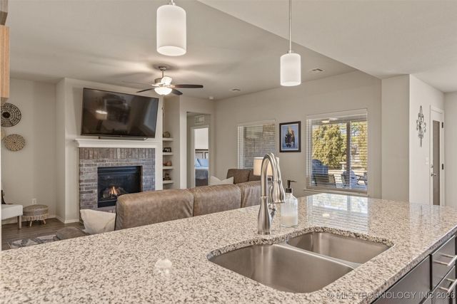 16629 E 115th Street N, Owasso, OK 74055