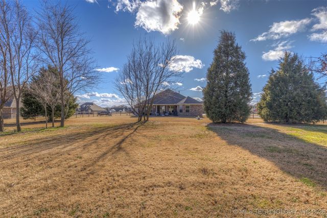 16629 E 115th Street N, Owasso, OK 74055