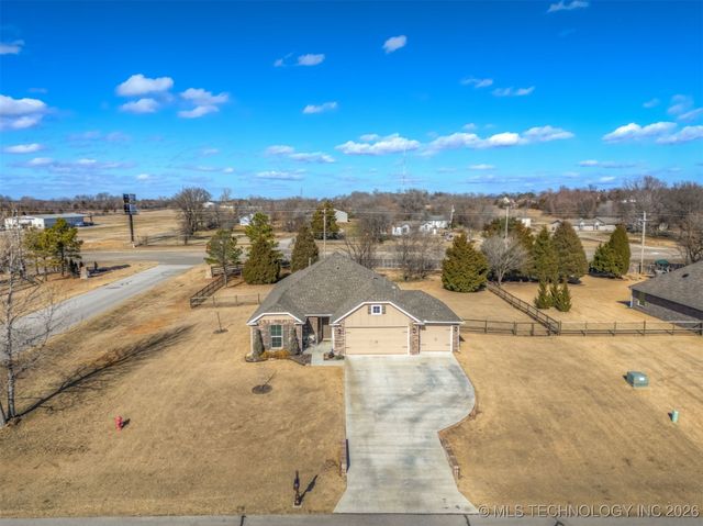 16629 E 115th Street N, Owasso, OK 74055