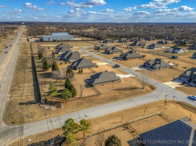 16629 E 115th Street N, Owasso, OK 74055