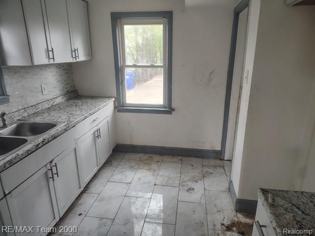 16174 Griggs Street, Detroit, MI 48221