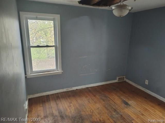 16174 Griggs Street, Detroit, MI 48221