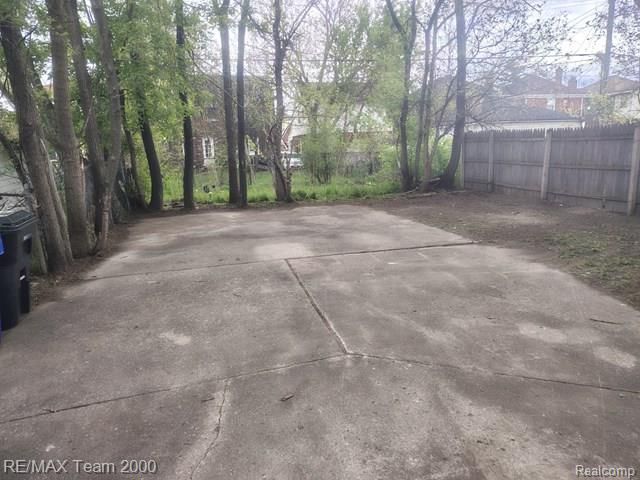 16174 Griggs Street, Detroit, MI 48221