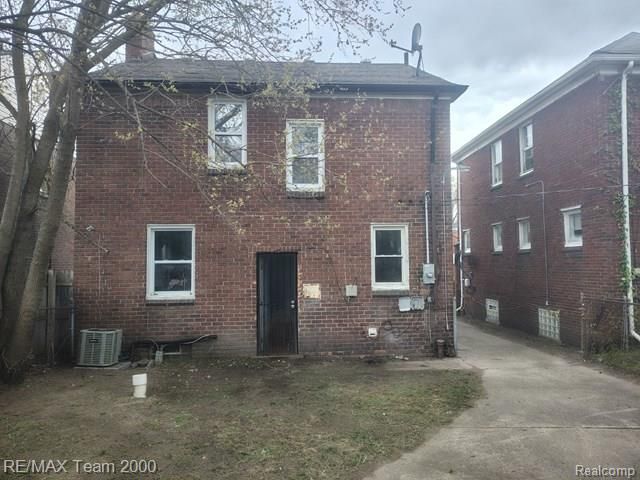 16174 Griggs Street, Detroit, MI 48221