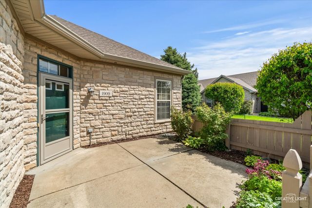 1909 Timbers Edge Circle, Joliet, IL 60431