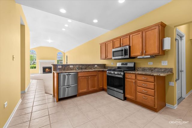 1909 Timbers Edge Circle, Joliet, IL 60431
