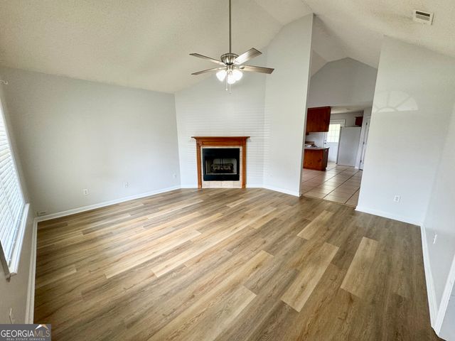 308 Strawbridge Lane, Bonaire, GA 31005