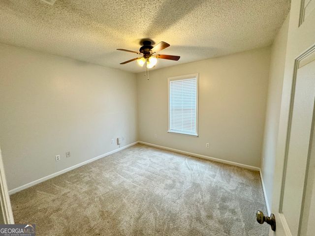 308 Strawbridge Lane, Bonaire, GA 31005