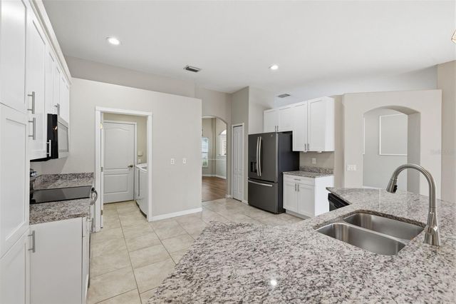7208 YARDLEY WAY, Tampa, FL 33647