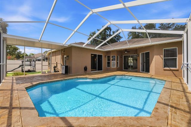 7208 YARDLEY WAY, Tampa, FL 33647