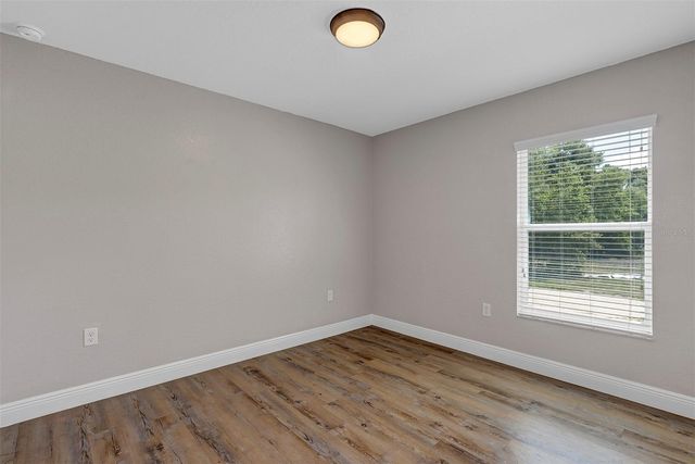 5 LOCUST RADIAL CIRCLE, Ocala, FL 34472