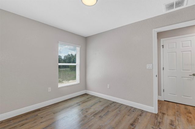 5 LOCUST RADIAL CIRCLE, Ocala, FL 34472