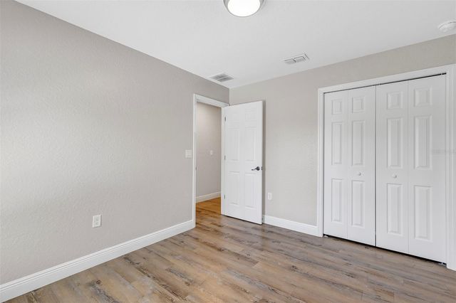 5 LOCUST RADIAL CIRCLE, Ocala, FL 34472