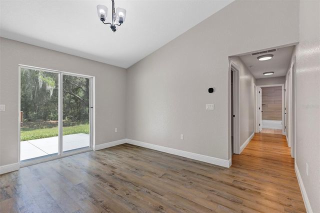 5 LOCUST RADIAL CIRCLE, Ocala, FL 34472