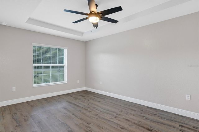 5 LOCUST RADIAL CIRCLE, Ocala, FL 34472