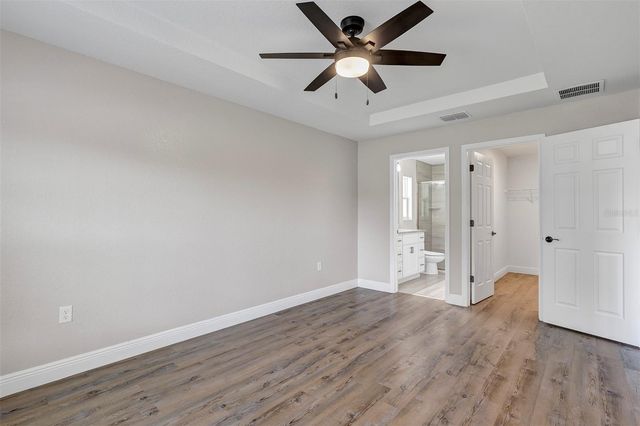 5 LOCUST RADIAL CIRCLE, Ocala, FL 34472