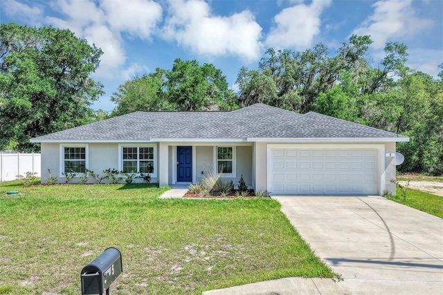 5 LOCUST RADIAL CIRCLE, Ocala, FL 34472