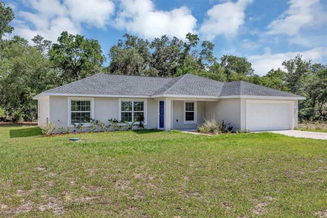 5 LOCUST RADIAL CIRCLE, Ocala, FL 34472
