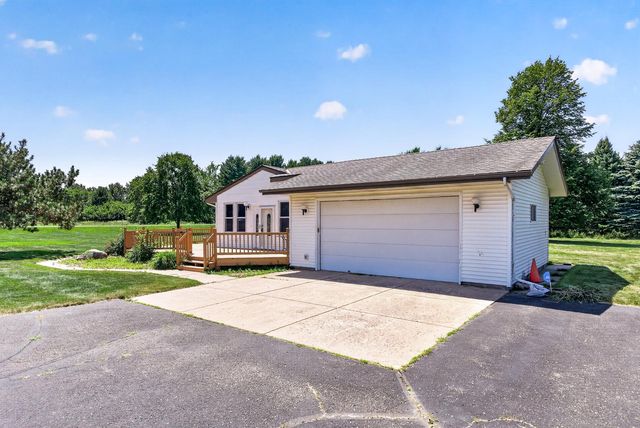 6606 132nd Street N, Hugo, MN 55110