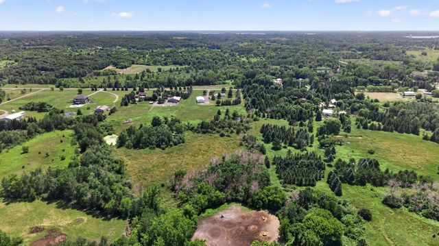 6606 132nd Street N, Hugo, MN 55110