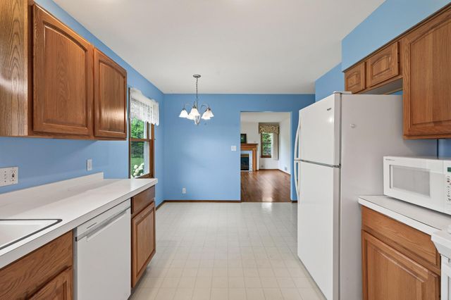6606 132nd Street N, Hugo, MN 55110