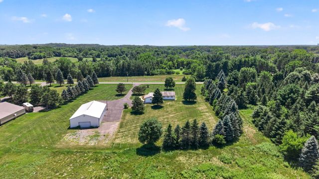 6606 132nd Street N, Hugo, MN 55110